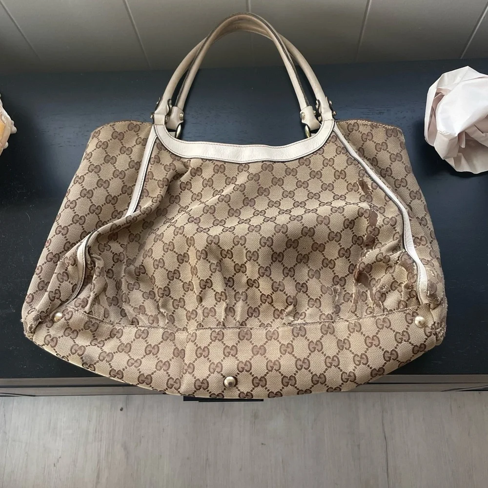 GUCCI CANVAS HOBO WITH SILVER HARDWARE
